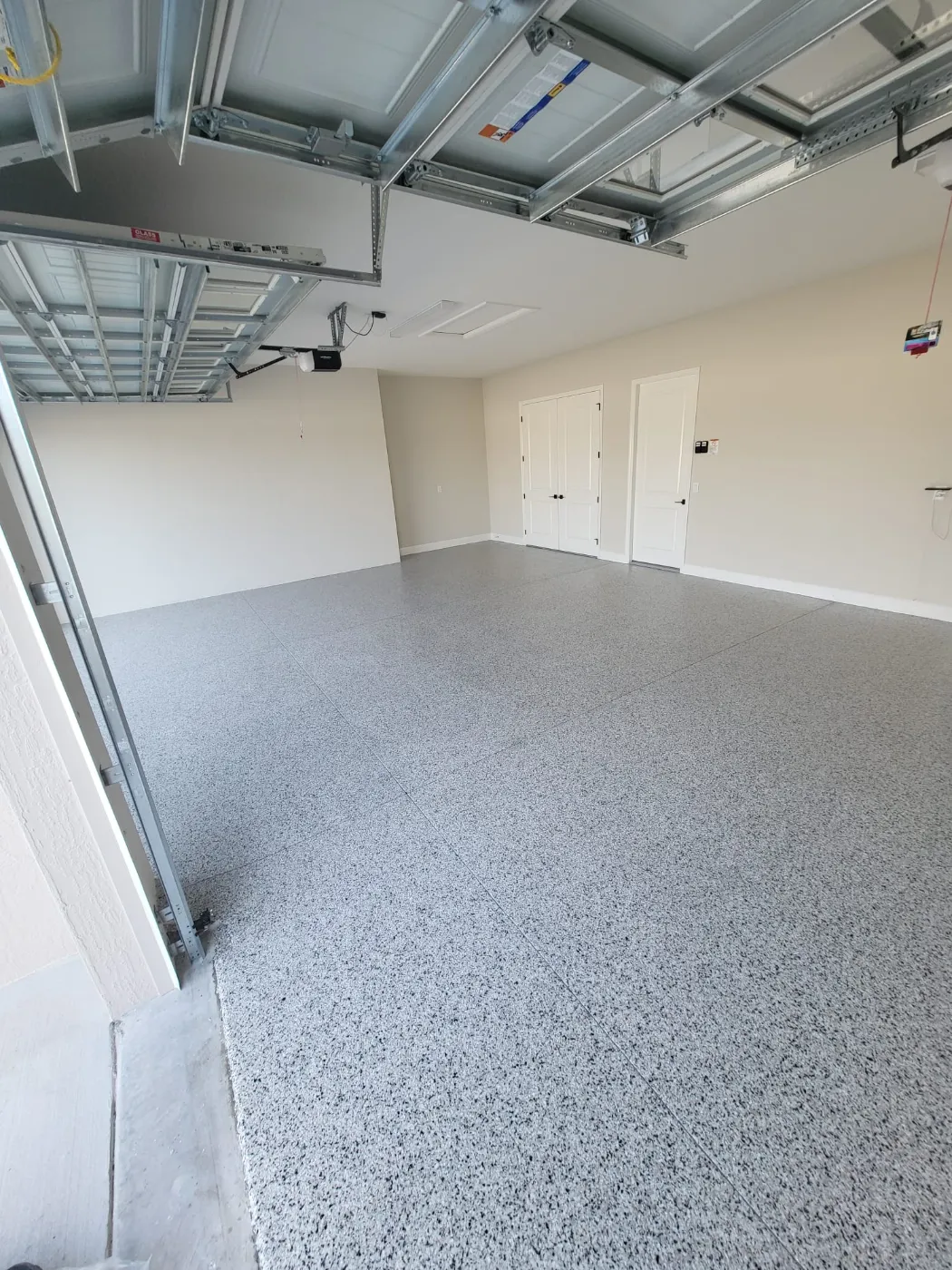 Decorative Flake Finish by Elite Epoxy Surfaces, Central Florida