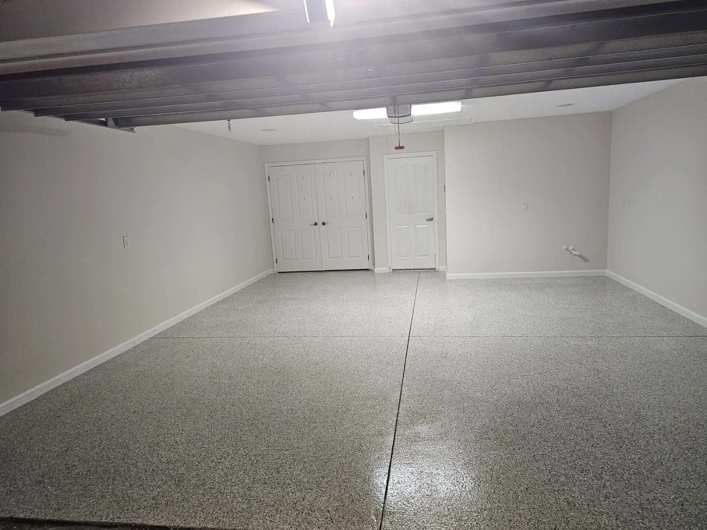 Epoxy Flake Garage Floor by Elite Epoxy Surfaces, Central Florida